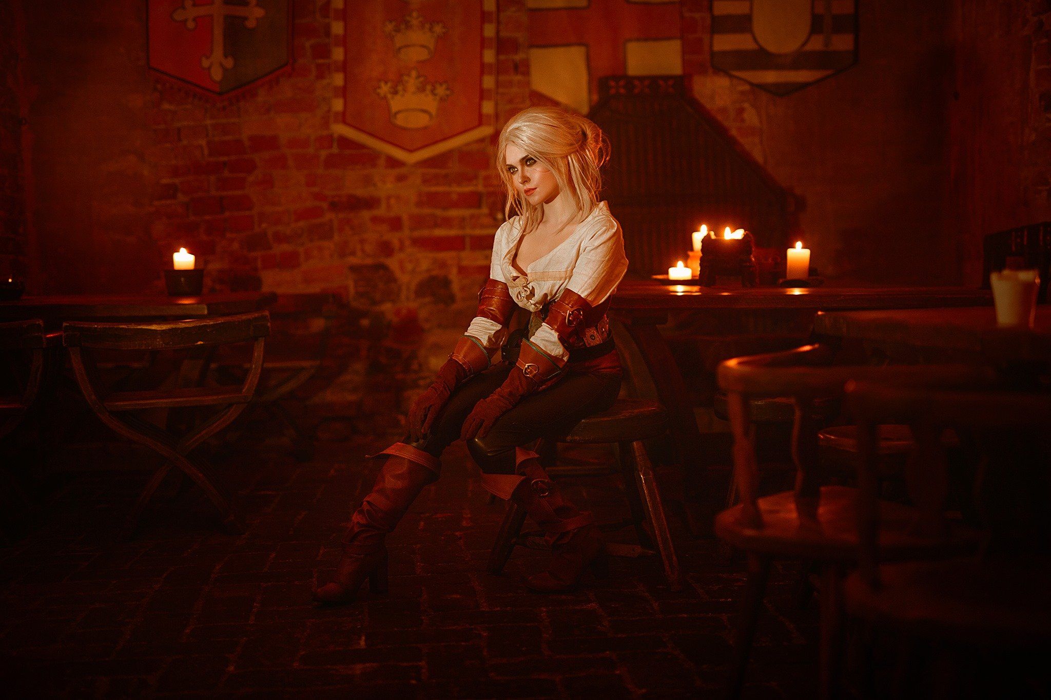 Косплей на Цири из The Witcher 3: Wild Hunt. Косплеер: Илона Бугаева. Фотограф: Eugene Art. Photograph. Источник: https://twitter.com/IlonaBugaeva