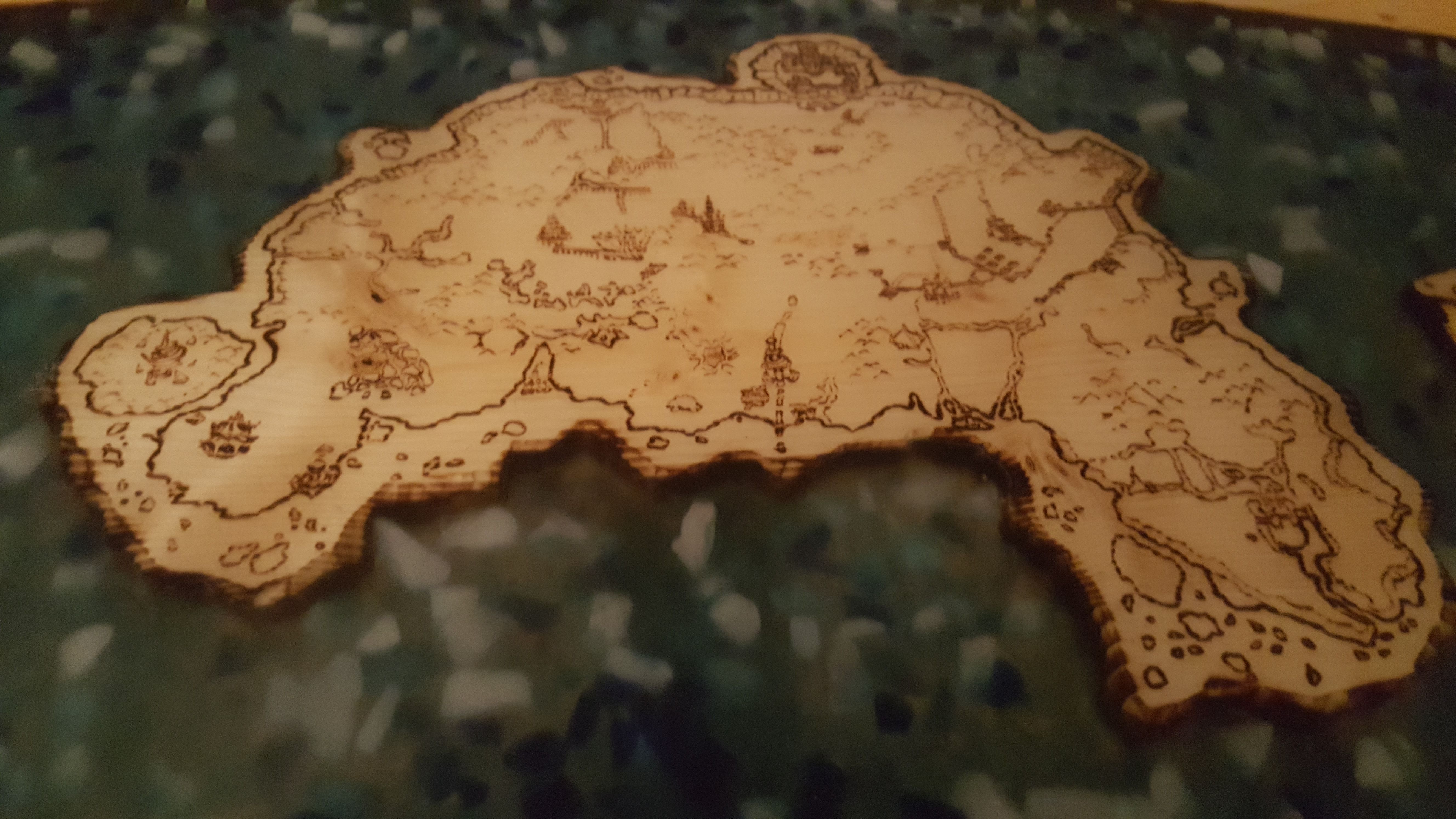 Столешница с картой Азерота.
Источник: reddit