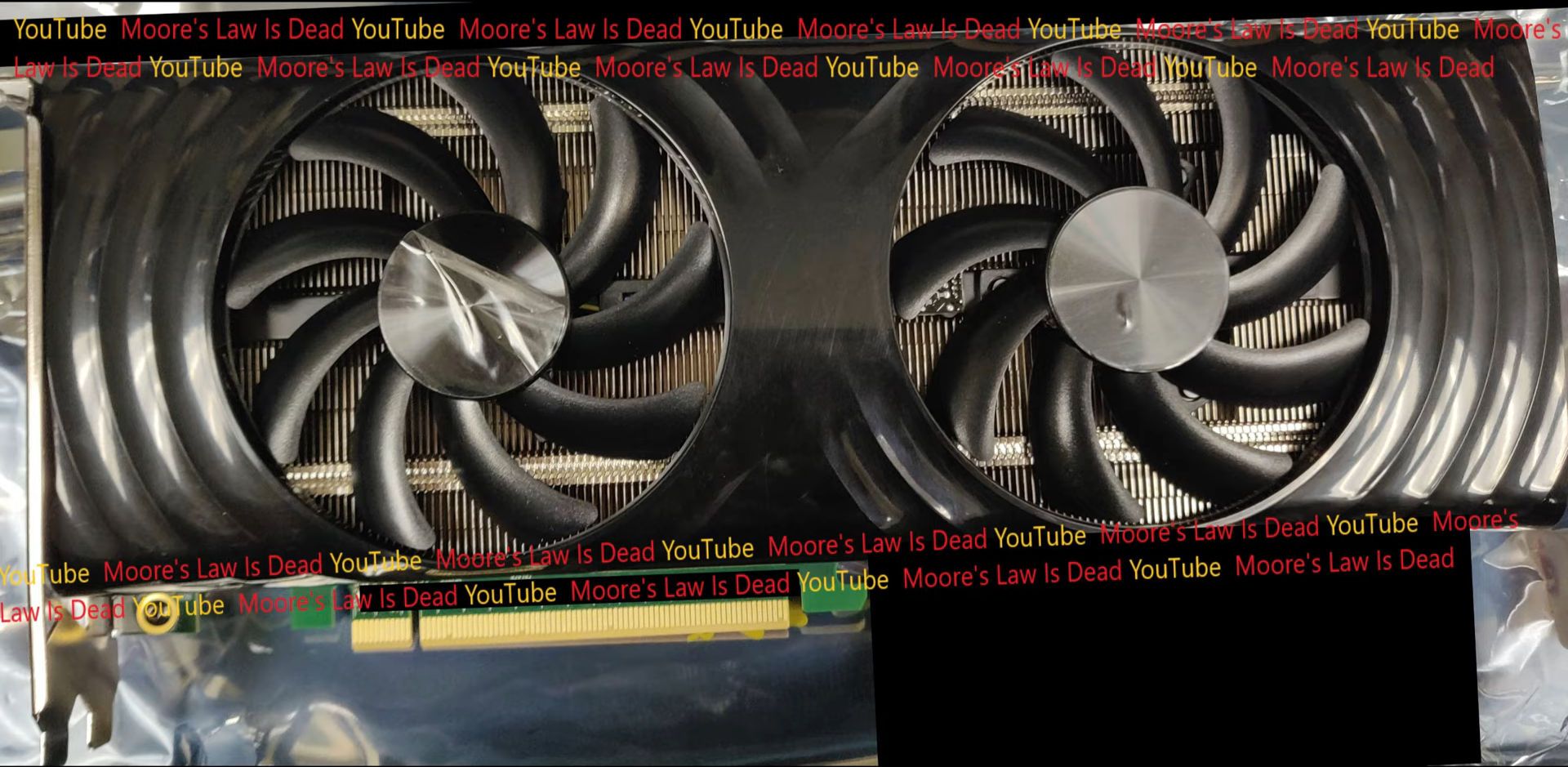 Инженерные образцы первой игровой видеокарты от Intel | Источник: Moore\'s Law Is Dead на YouTube