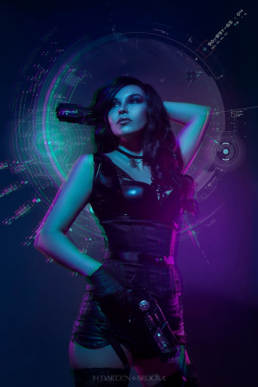 Косплей на Йеннифэр в мире Cyberpunk 2077. Модель: Анастасия Митрофанова. Фотограф: @_mother_marten_. Источник: instagram.com/nephritefire
