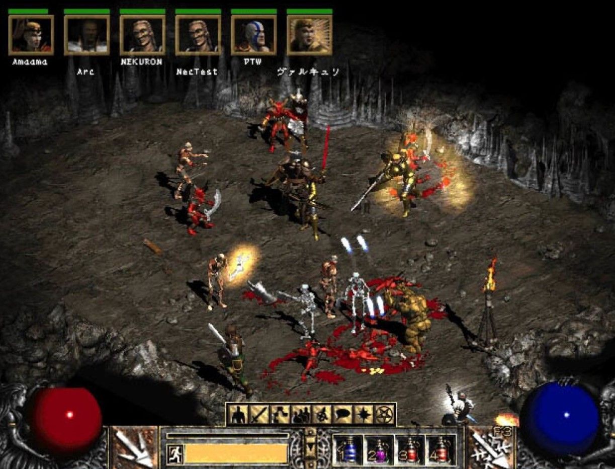 Разные версии Diablo II. Фото иллюстративное | Источник crackfullgames.com