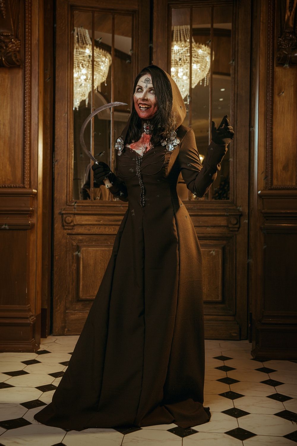 Косплей на Леди Димитреску и молодых вампирш. Фотограф: Алена Филиппова. Источник: vk.com/alensphoto
