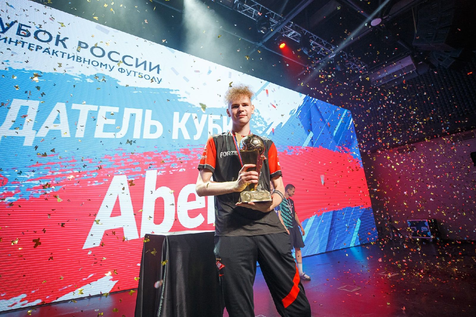 Чемпион Кубка России по интерактивному футболу 2021: «Настоящий футбол даже не смотрю больше»