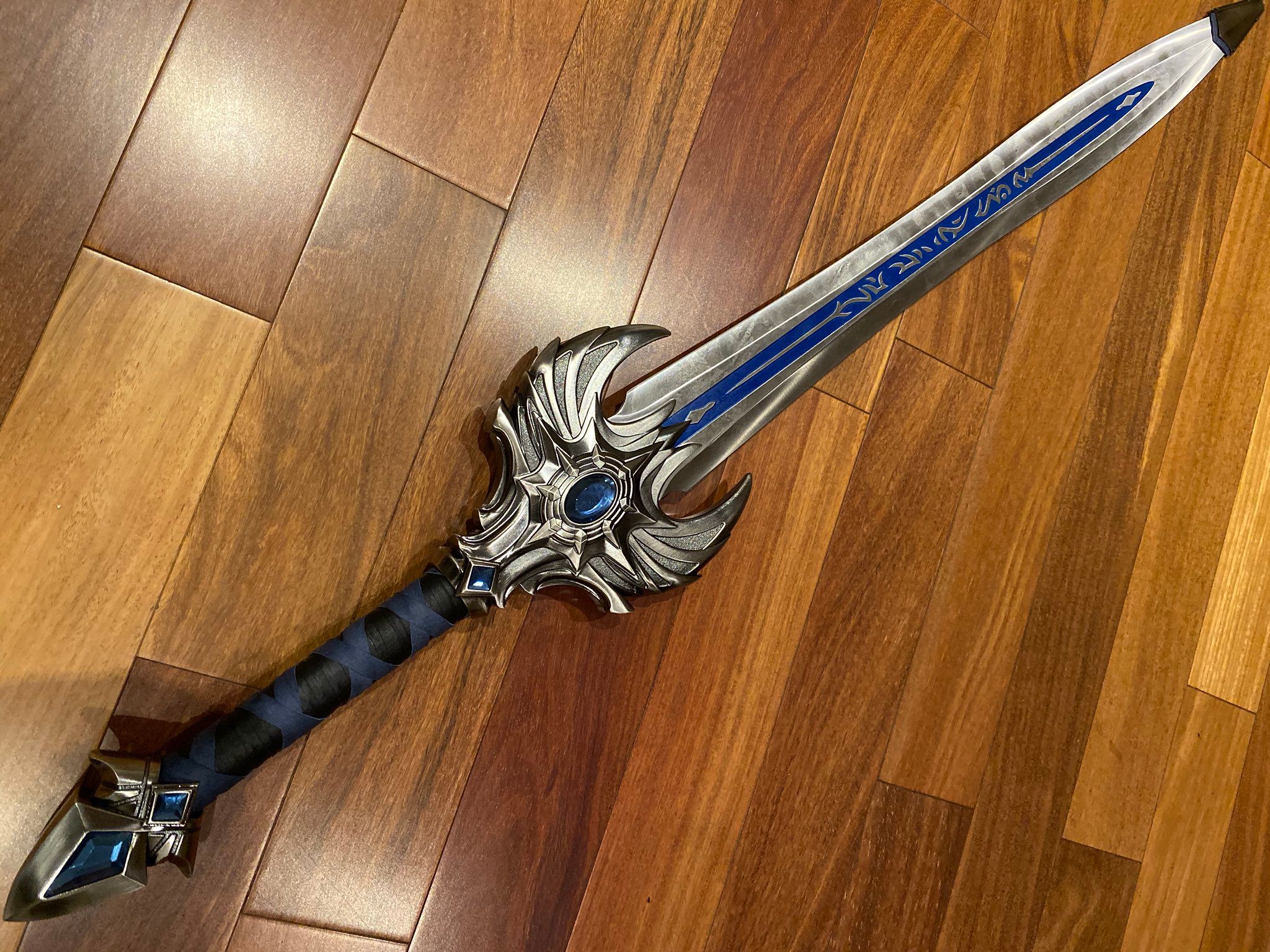 Дизайн меча Blizzard в 2019 году. Источник: twitter.com/Ardrous1.