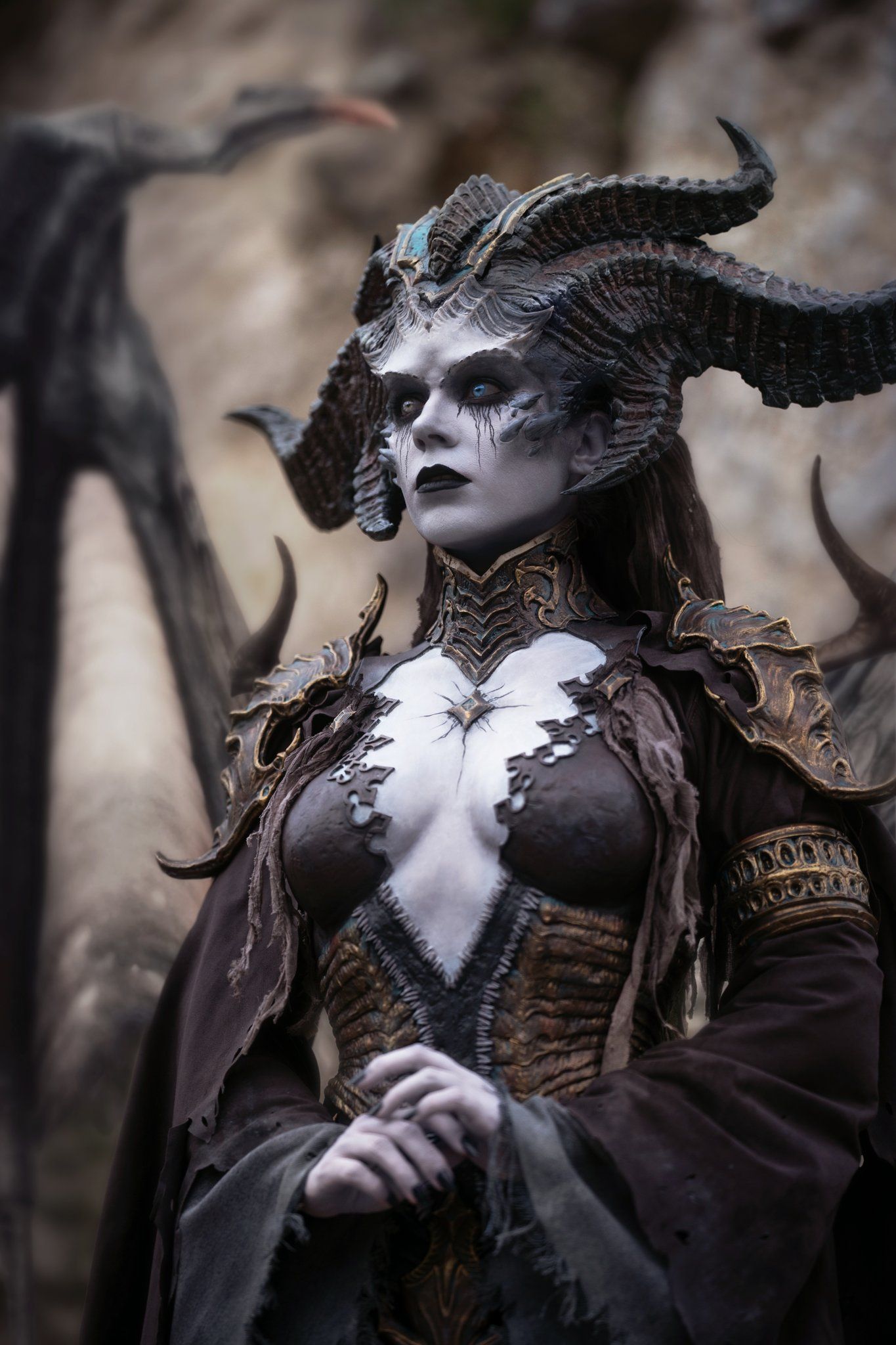 Косплей на Лилит из Diablo IV. Модель: Cinderys. Источник: твиттер Cinderys