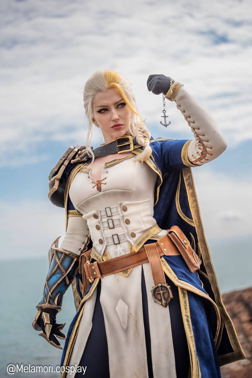 Косплей на Джайну Праудмур из World of Warcraft. Косплеер: Lady Melamori. Источник: vk.com/melamoricosplay