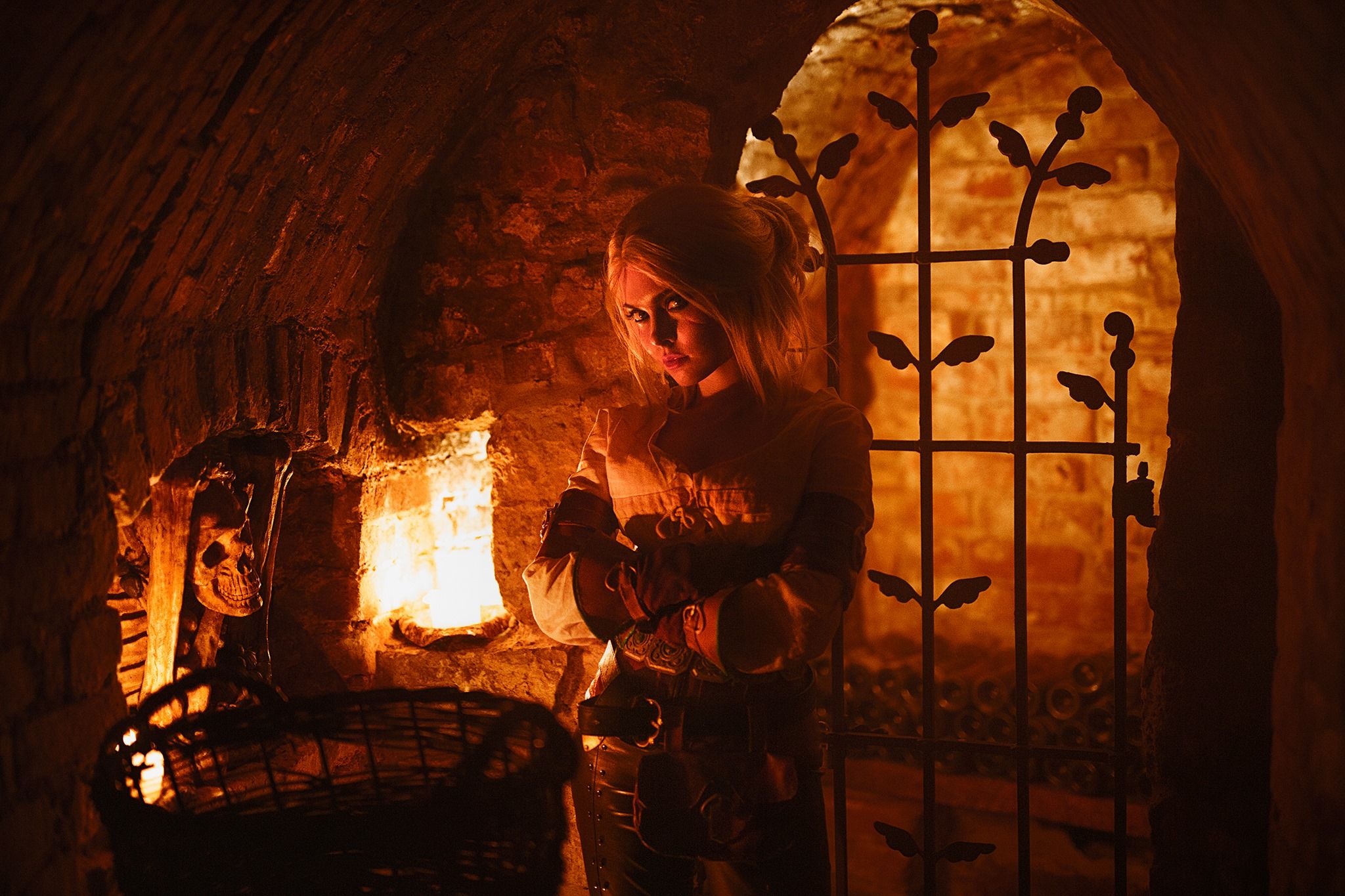 Косплей на Цири из The Witcher 3: Wild Hunt. Косплеер: Илона Бугаева. Фотограф: Eugene Art. Photograph. Источник: https://twitter.com/IlonaBugaeva