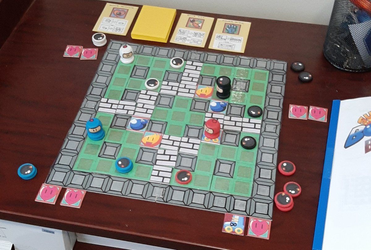 Магазин полезных подарков и настольных игр Hobby games в Бишкеке, где можно не т