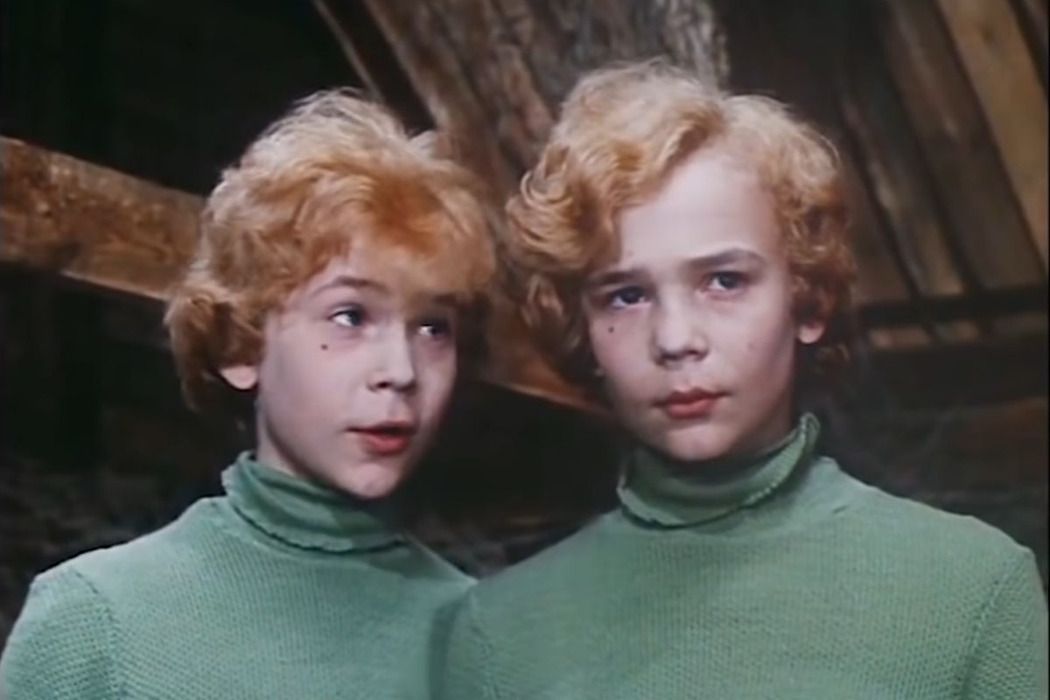  Юрий и Владимир Торсуевы в 1979 году — кадр из фильма «Приключения  Электроника»