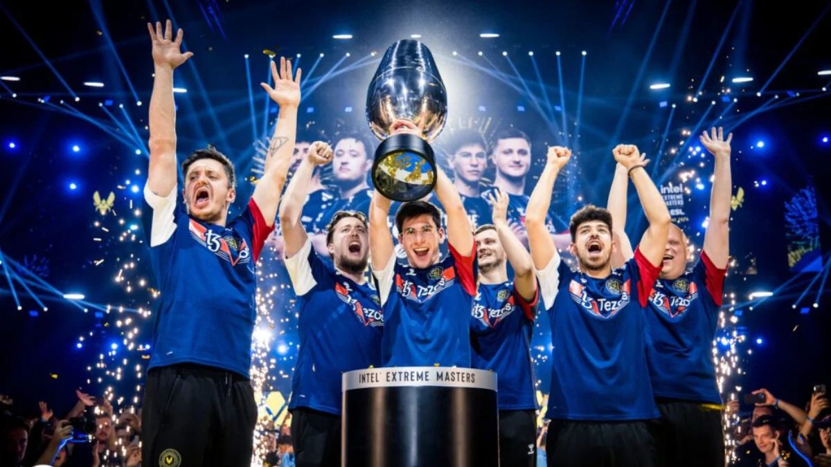 Team Vitality после победы на IEM Cologne 2024 | Фото: ESL