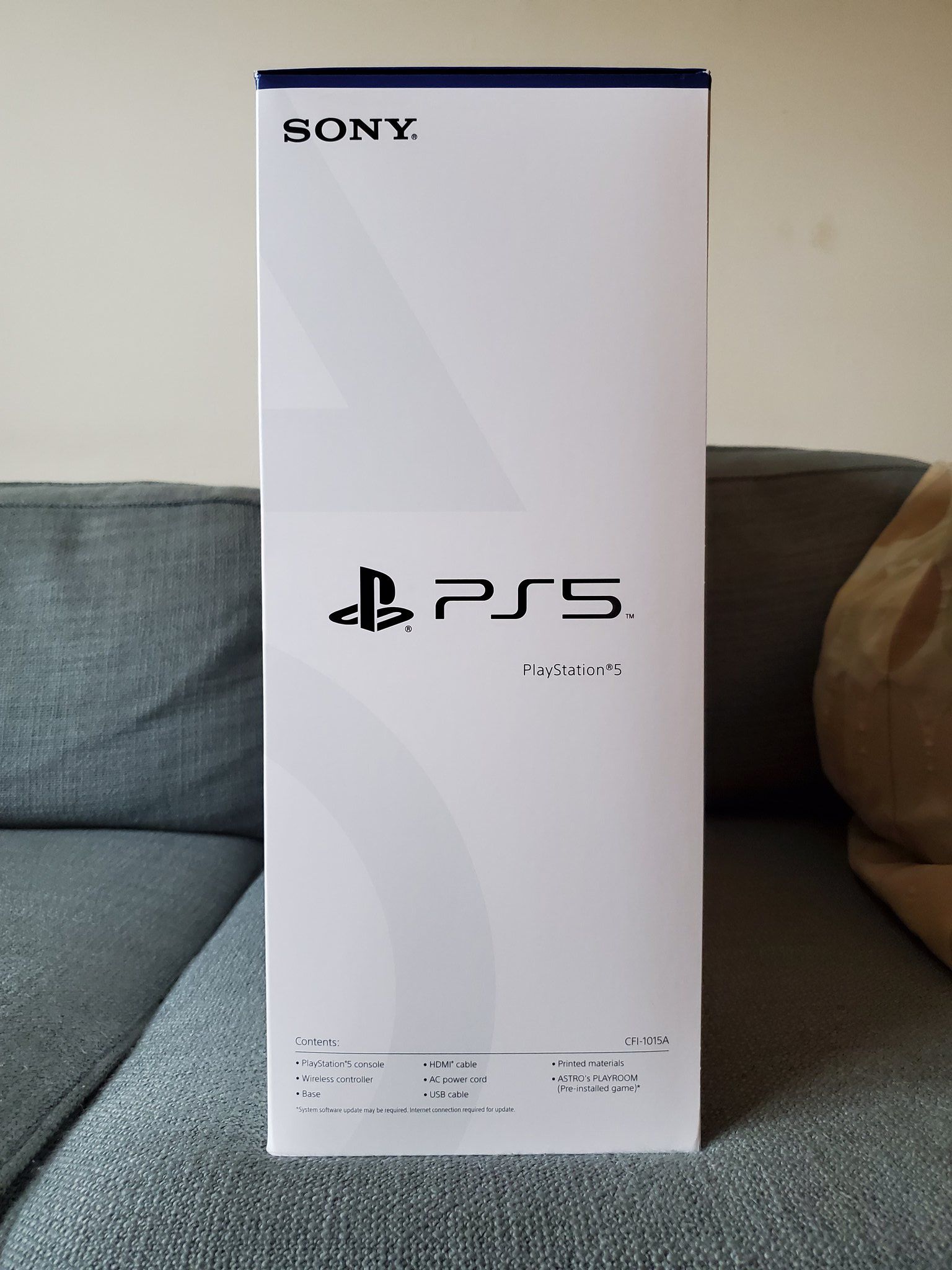 playstation 5 фото коробки