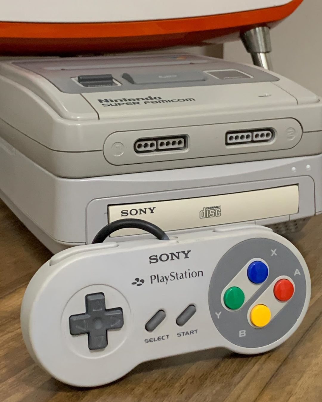 Инженер собрал редчайшую консоль Nintendo PlayStation