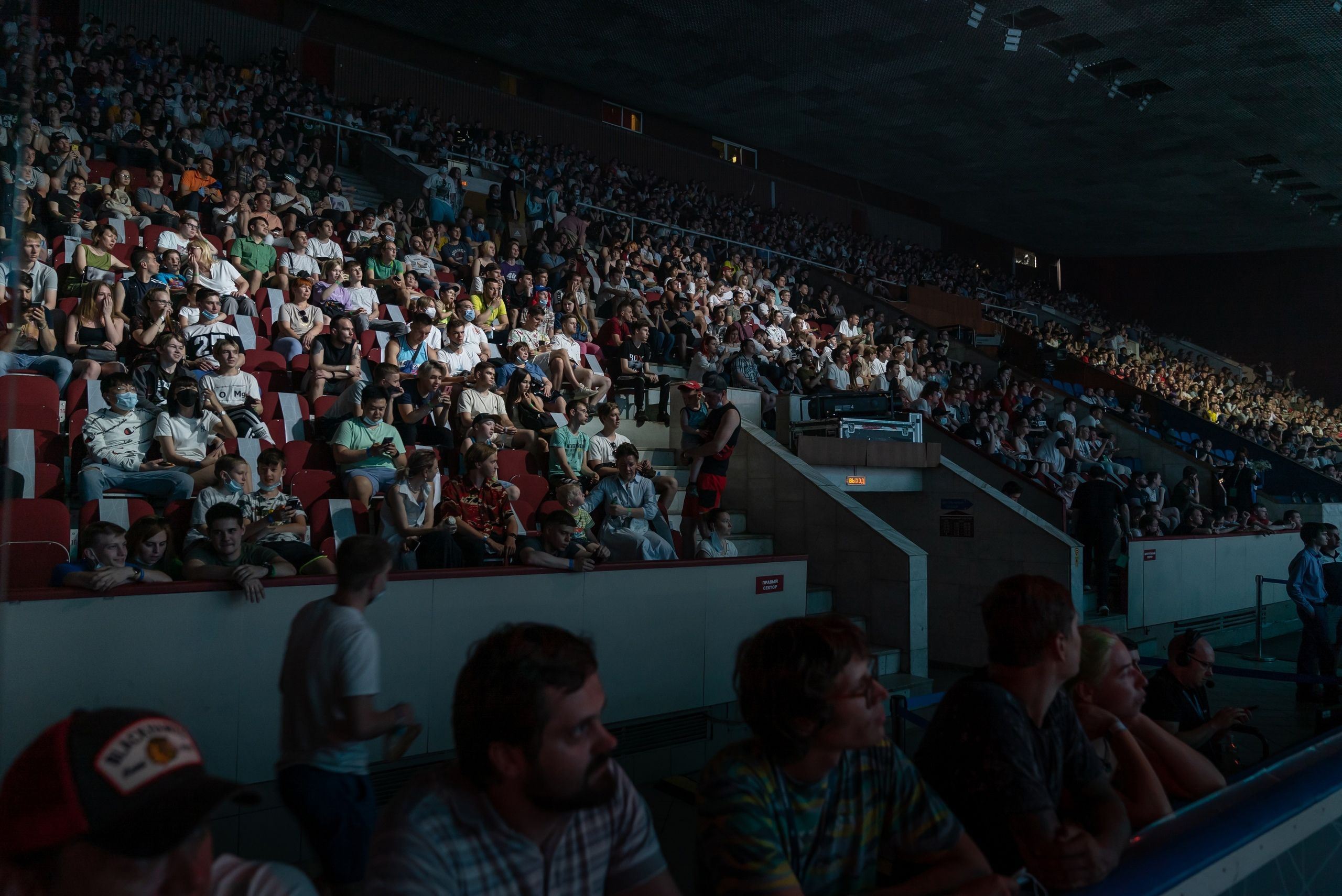 Зрительный зал на чемпионате России по компьютерному спорту 2021 в Челябинске | Фото: ФКС России