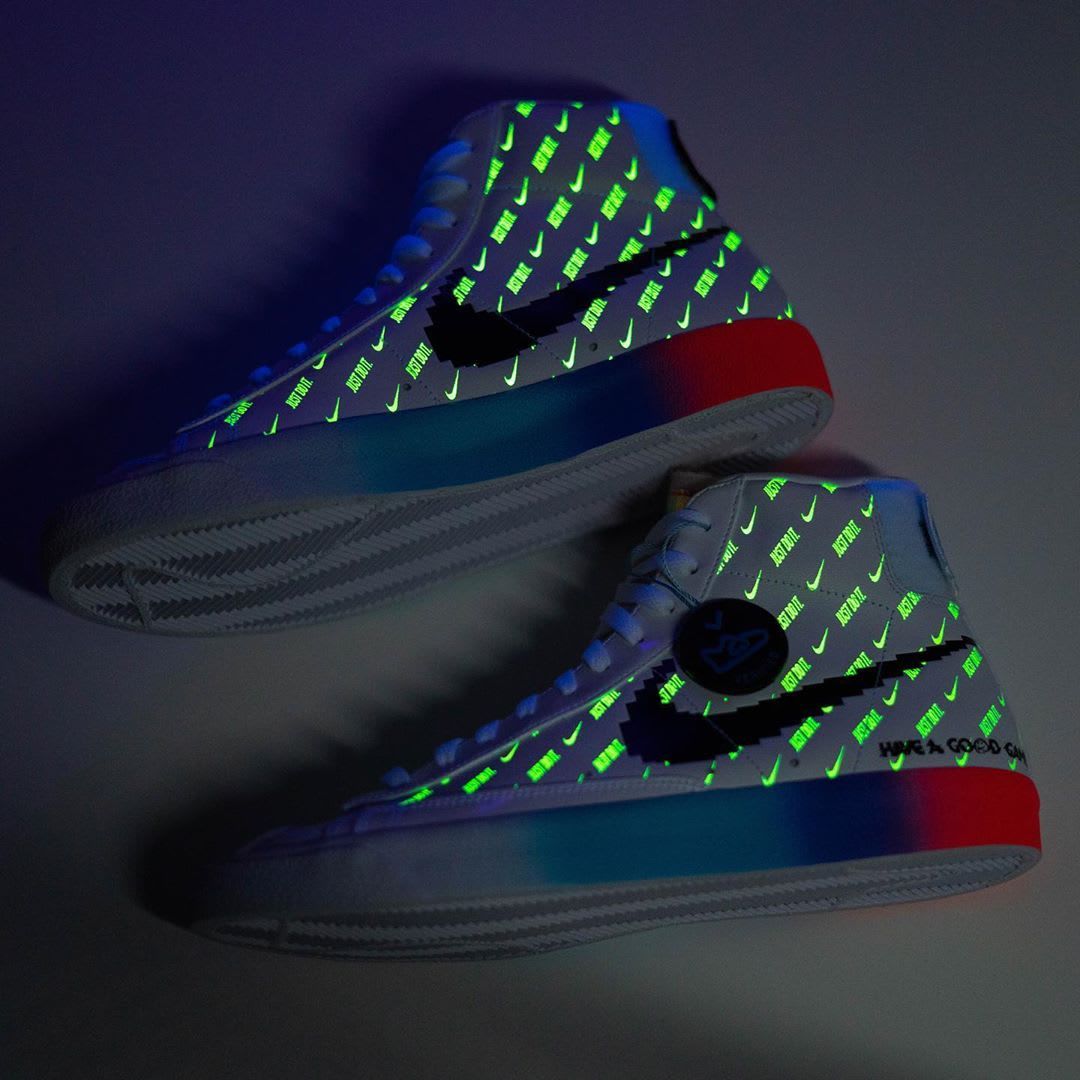 Nike представила светящиеся в темноте геймерские кроссовки
