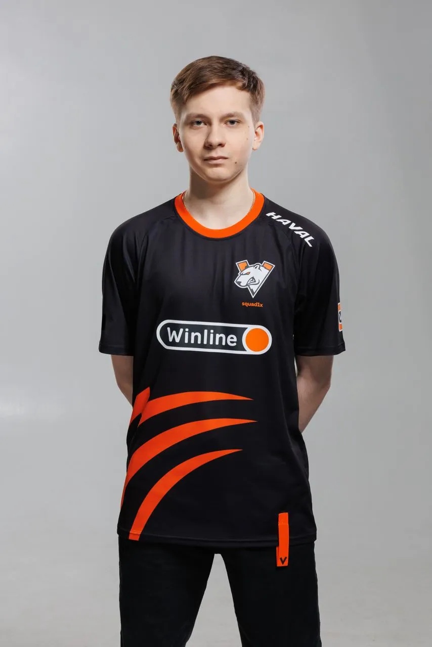 Новый мидер Virtus.pro в Dota 2, кто он? Что известно о Squad1x — пытался  пройти на TI со sQreen и хотел быть новым gpK~