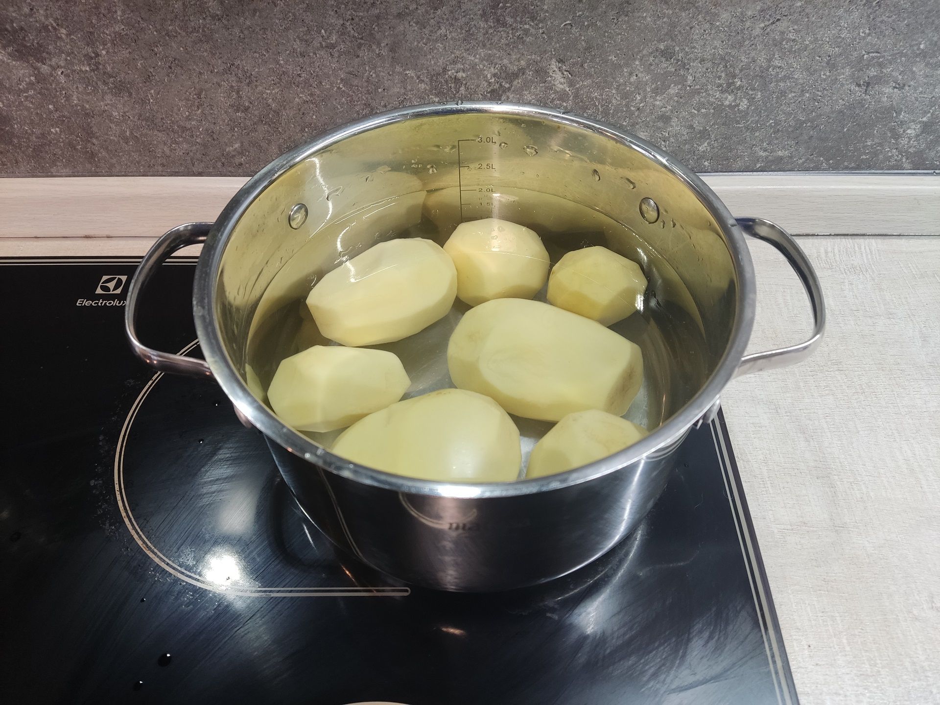 Вас же не нужно учить варить картошку?