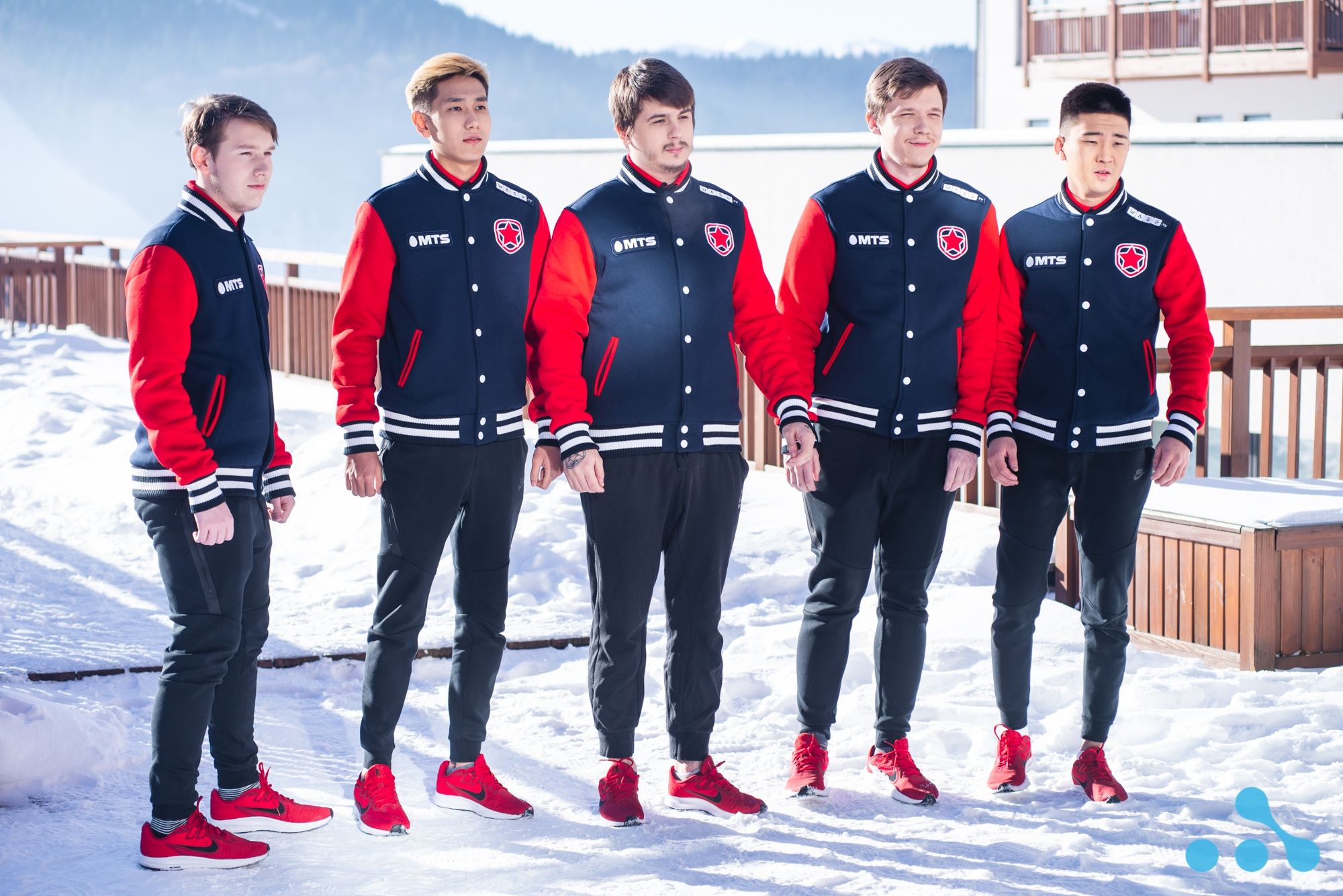 Destiny 2 знак гамбита. Команда гамбит дота 2. Гамбит дестини 2. Белградский гамбит. Скиталец destiny 2.