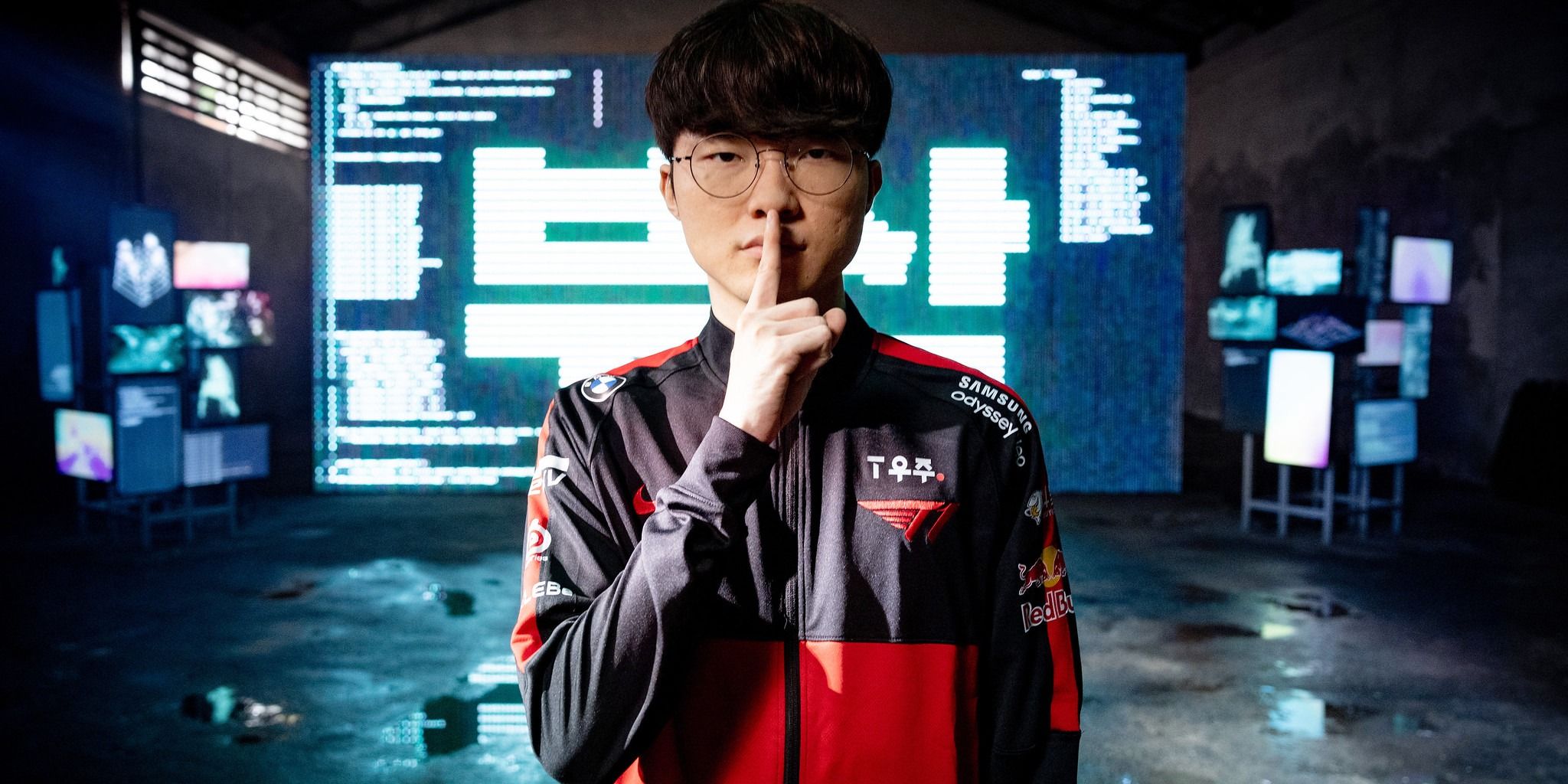 Faker. Faker 2022. Фэйкер. MSI 2022. Гумаюси 2022.