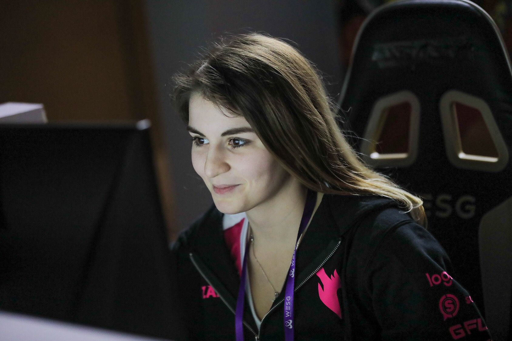Анна Ant1ka Ананикова, профессиональный игрок в CS:GO