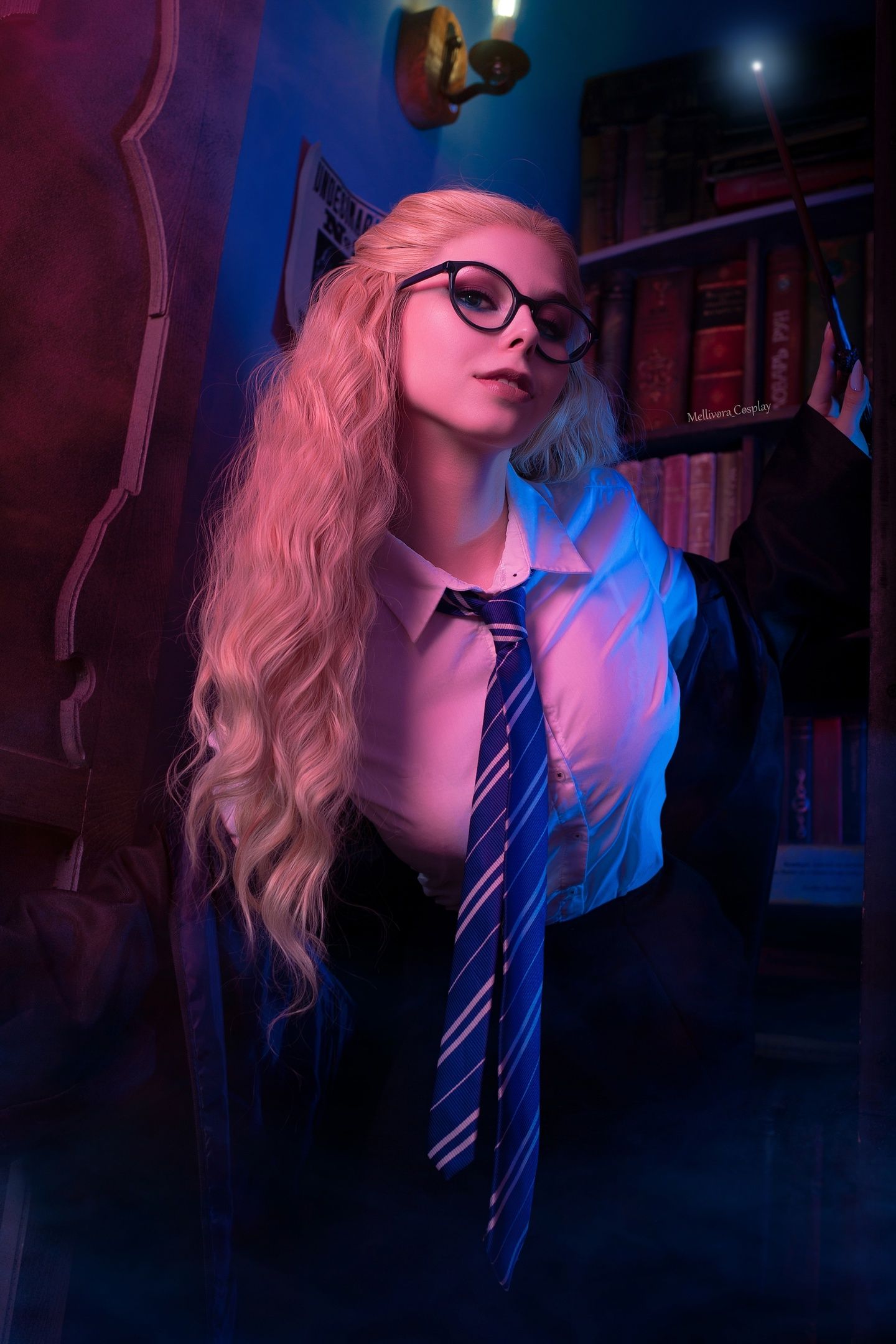 Развратная выпускница Когтеврана — косплей по мотивам «Гарри Поттера». Косплеер: Mellivora Cosplay. Фотограф: 412ART. Источник: vk.com/mellivora_cosplay