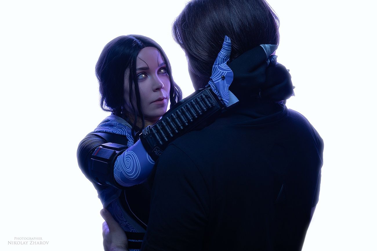 Тали&rsquo;Зора из Mass Effect &mdash; косплей на соратницу Шепарда. Косплеер: Таша Аркус. Фотограф: Николай Жаров. Источник: vk.com/nikolay_photogroup