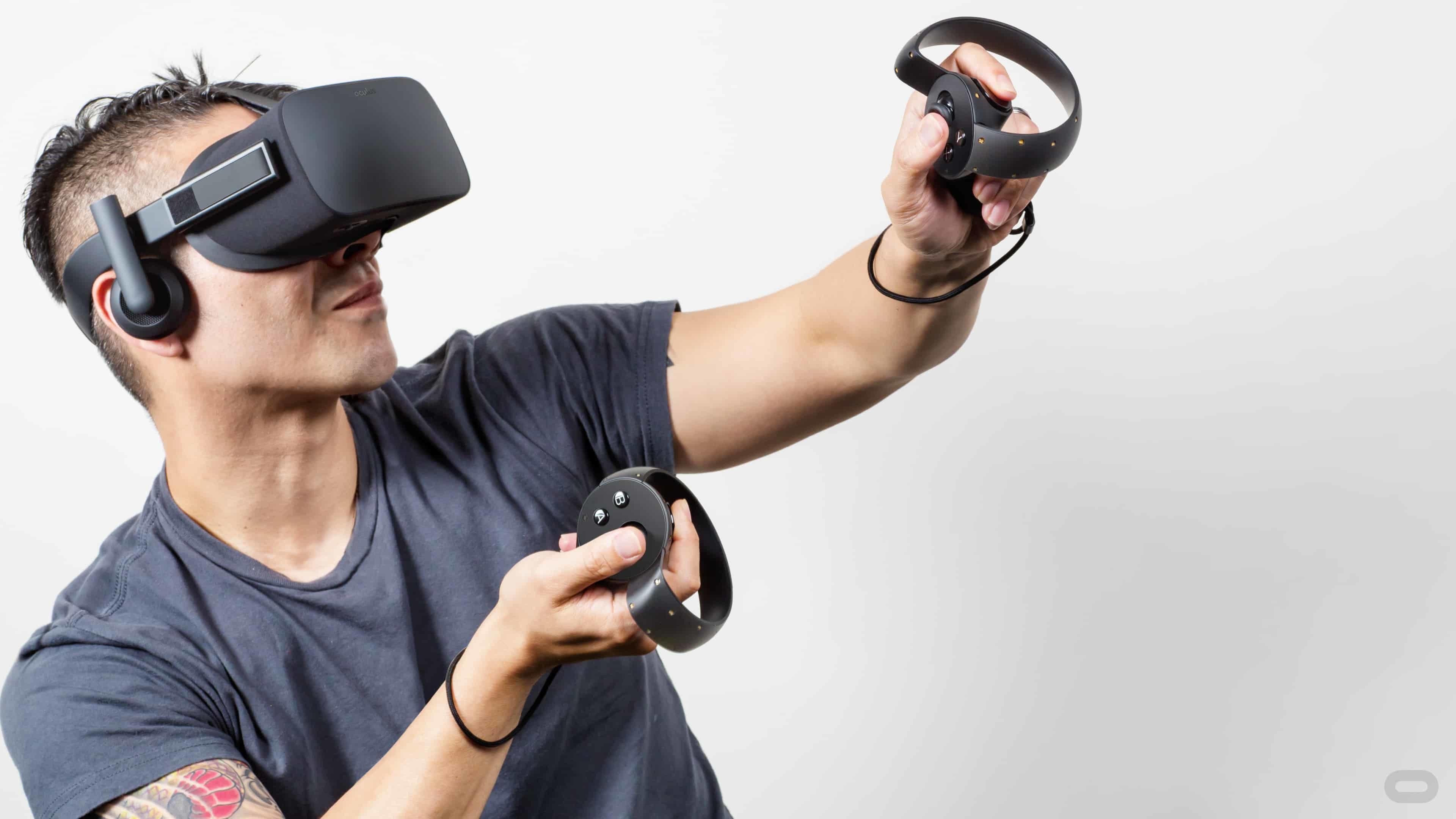 Oculus Rift &mdash; первая по-настоящему массовая гарнитура VR | Фото: Oculus