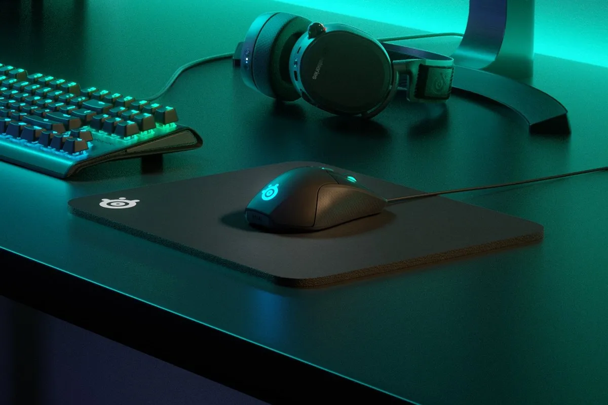 Коврик m0NESY | Источник: steelseries.com