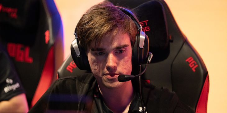 Почти 100% клиентов БК PARI уверены в победе Team Spirit над Virtus.pro на Dota Pro Circuit 2023