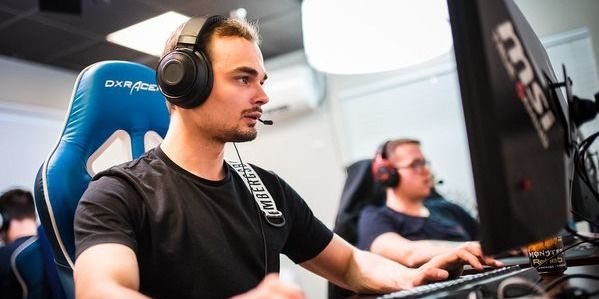 MOUZ покинула отборочные на The International 2024