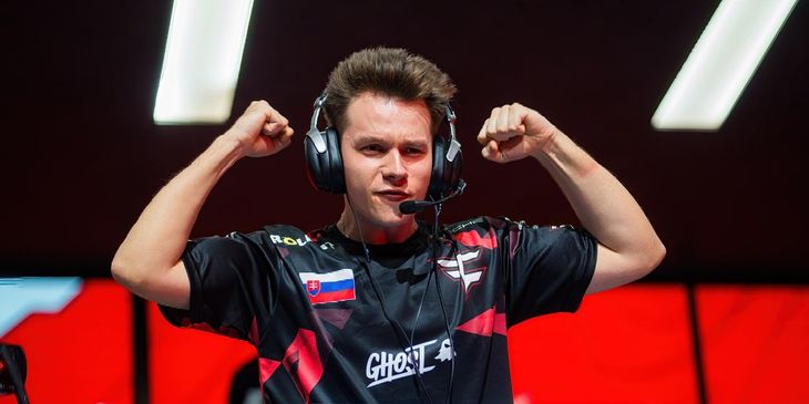 Сможет ли FaZe Clan победить Complexity и остаться на ESL Pro League Season 20?