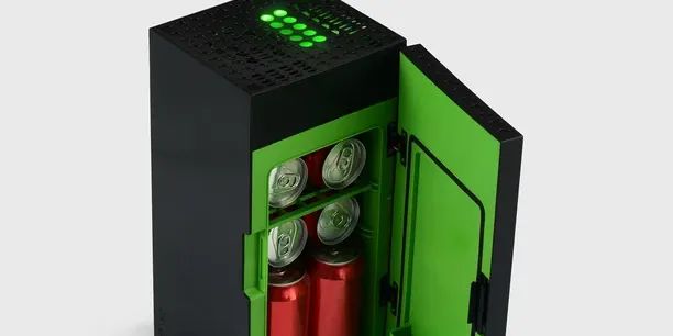 В продажу вышла новая версия мини-холодильника в форме Xbox Series X от Microsoft