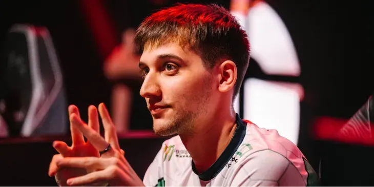 Arteezy про Dota 2: «Героям нужно уменьшить HP. Надо убрать все бонусы к здоровью от нейтральных предметов»