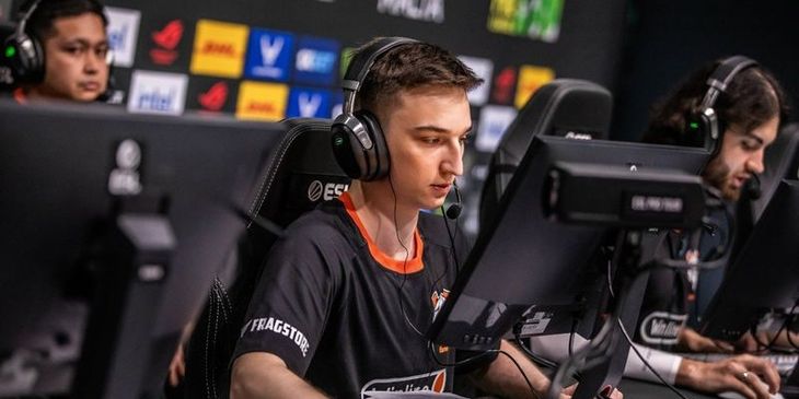 Virtus.pro сыграет с Fnatic за слот на RMR-турнире к PGL CS2 Major Copenhagen 2024