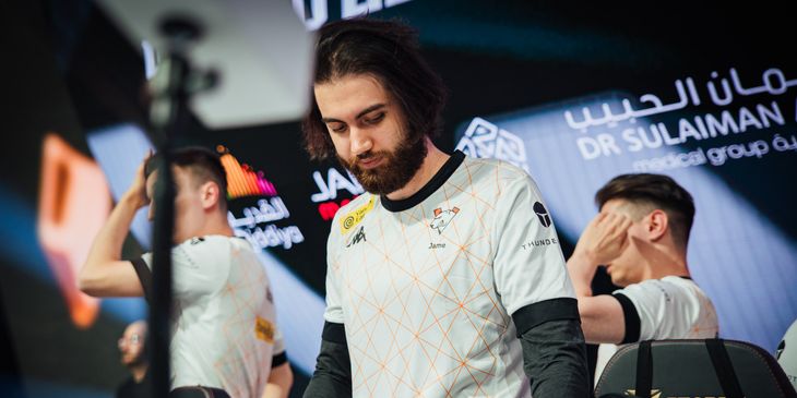 Virtus.pro уступила Heroic и покинула ESL Pro League Season 20