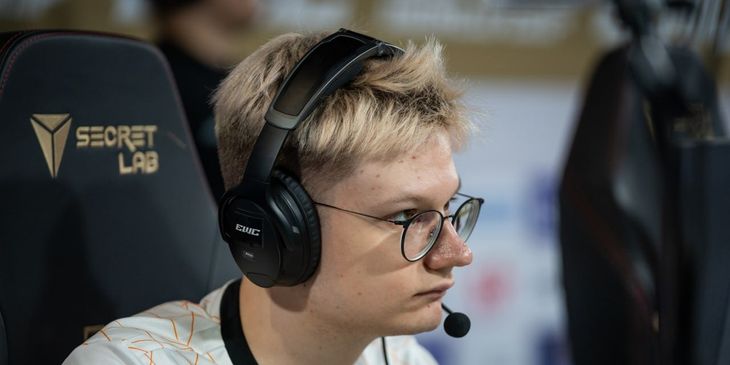 Virtus.pro начала выступление в закрытых отборочных на ESL One Bangkok 2024 с победы над NAVI Junior