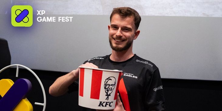 RigoN стал MVP турнира в Приштине — в награду он получил ведро крылышек KFC