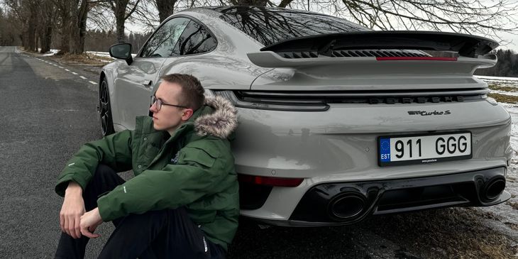 Ropz купил Porsche 911 Turbo S — она стоит более $260 тысяч