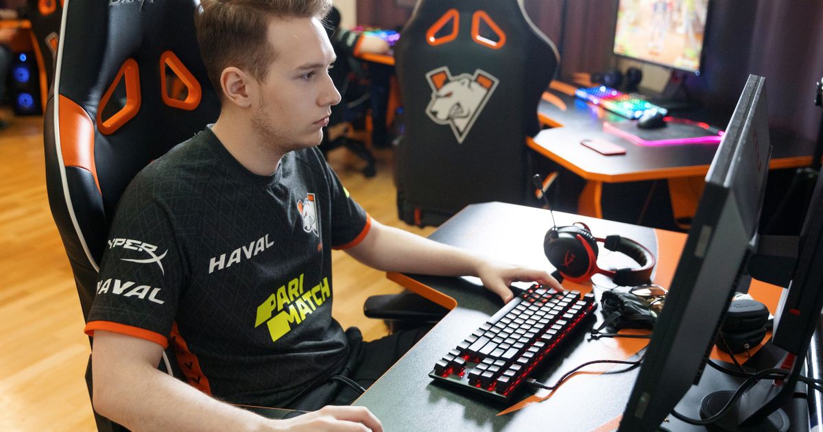 Игровые gpk1. Virtus Pro Dota 2 2021. GPK игрок дота 2.