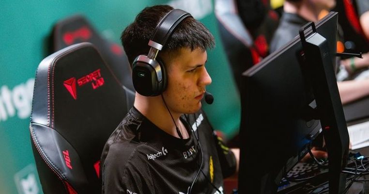 FaZe Clan defeats Natus Vincere in Group A at IEM Sydney 2023