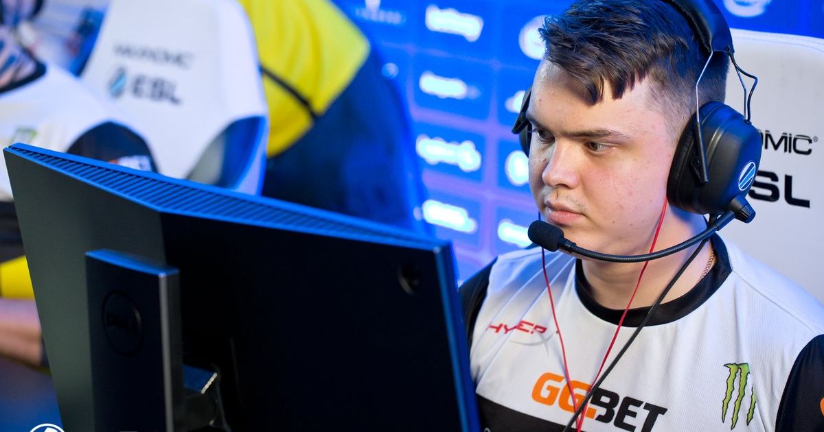 Electronic cs