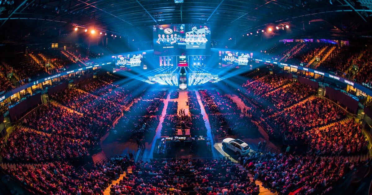 E-Sports Evolution: The Intersection of Gaming and Technology