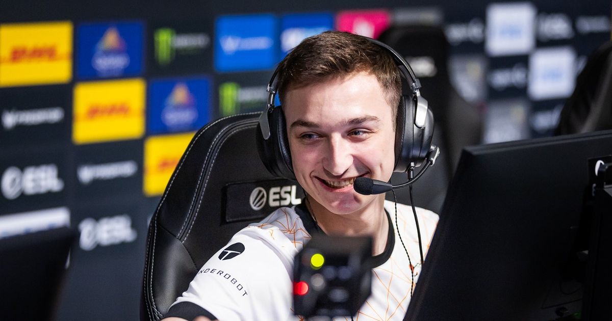 Virtus.pro выиграла стартовый матч на ESL Pro League Season 20