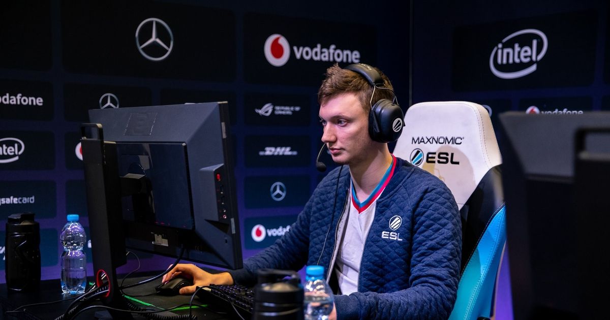 Liqpedia. Resolut1on Dota 2. КИБЕРСПОРТСМЕН дота 2. Resolut1on КИБЕРСПОРТСМЕН.