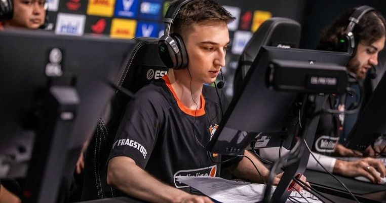 Virtus.pro Conquers Monte in Thunderpick World Championship 2023 Semifinals