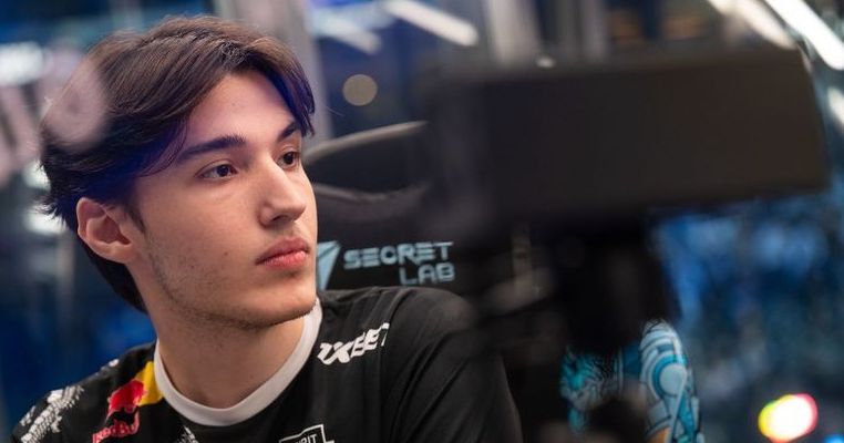 Team Spirit прошла на второй групповой этап DreamLeague Season 22