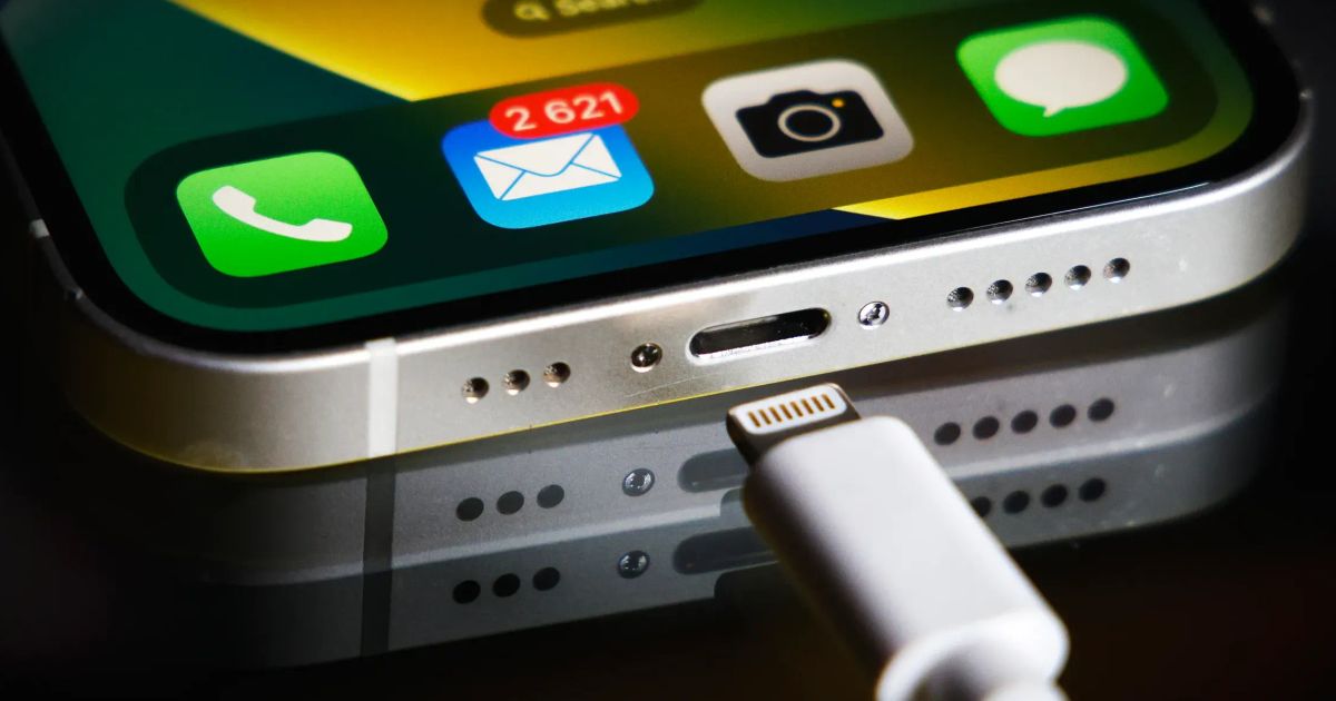 Apple will limit the functionality of non-genuine USB-C cables on new iPhones