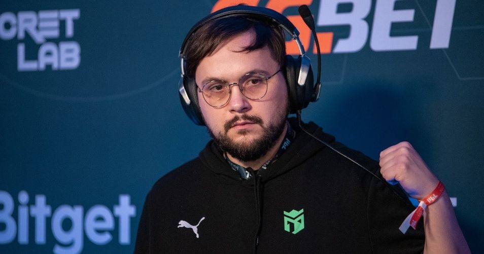 Hooch раскритиковал расписание решающих матчей на RMR перед мейджором