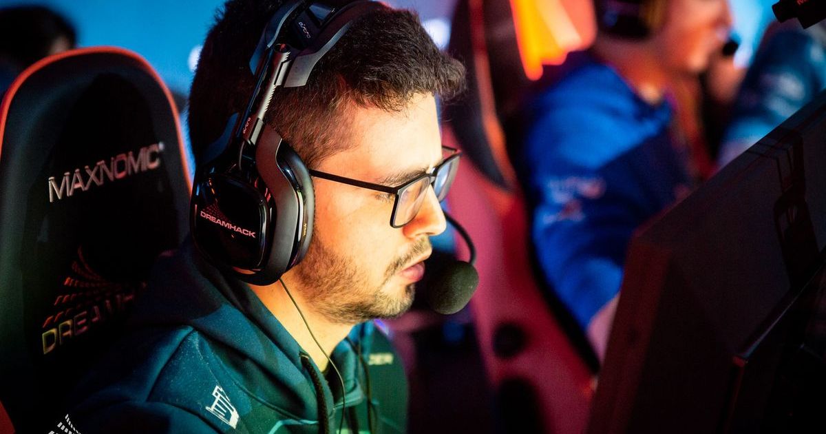 Ence cs go. Aizy фото. Nexa g2. Waylander. Разработчик кс го.