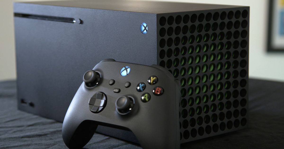 В сети появилось видео с дымящейся Xbox Series X