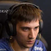 Артур Arteezy Бабаев